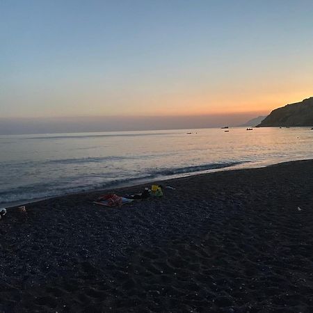 Sindonia beach Apartment's Psari Forada Zewnętrze zdjęcie