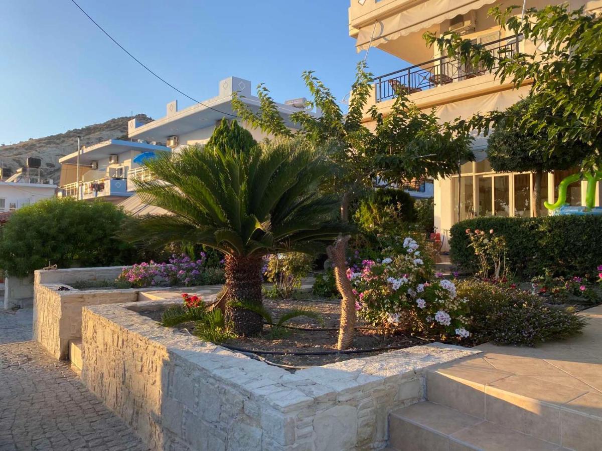Sindonia beach Apartment's Psari Forada Zewnętrze zdjęcie
