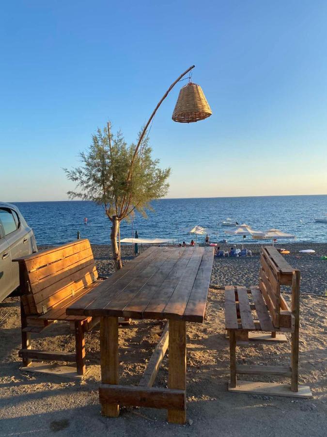 Sindonia beach Apartment's Psari Forada Zewnętrze zdjęcie