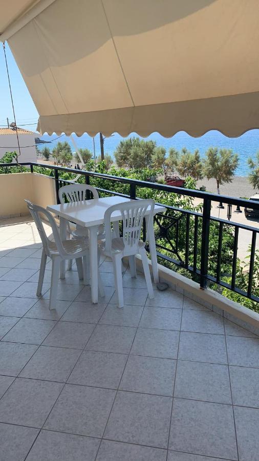 Sindonia beach Apartment's Psari Forada Zewnętrze zdjęcie